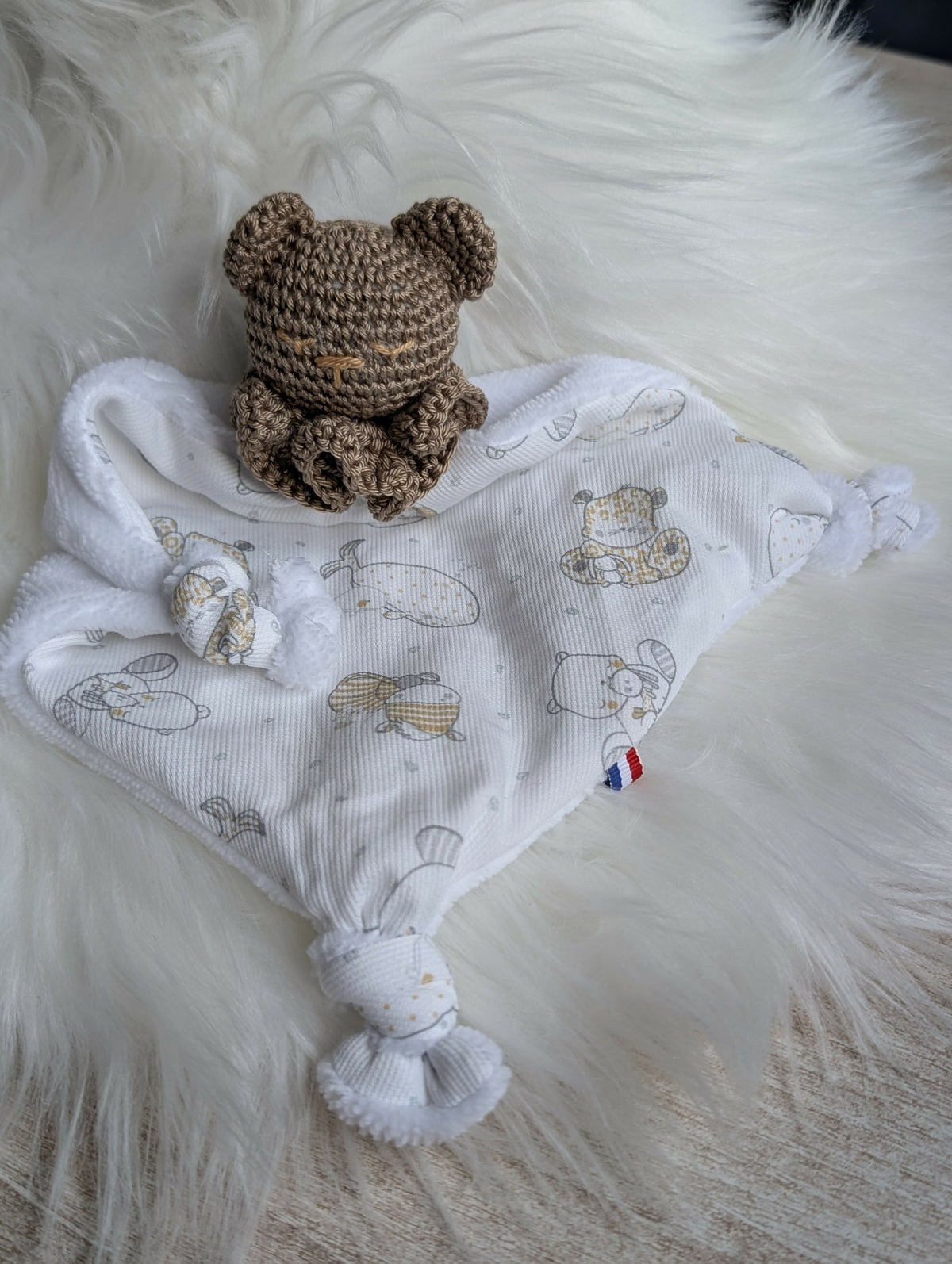 Doudou ourson marron