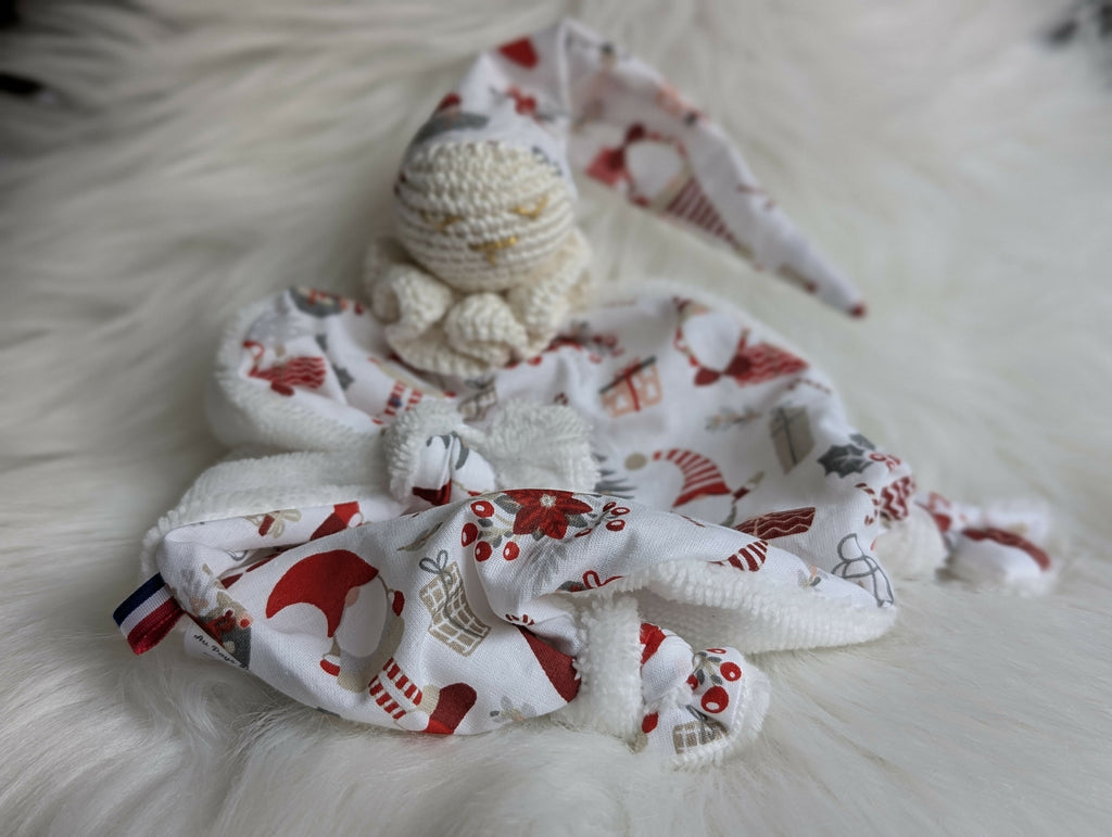 WHITE CHRISTMAS COMFORTER