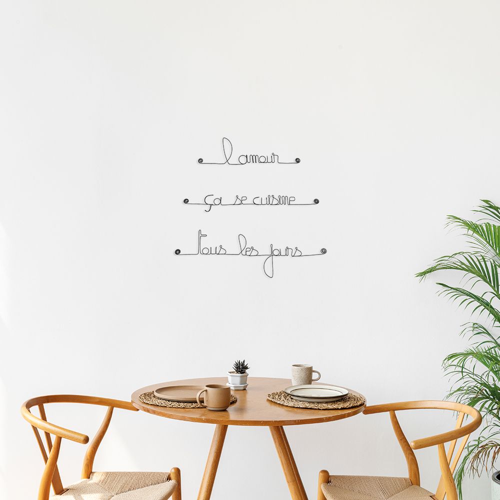 Wire quote "Love is cooked up every day" - to pin up - Wall art