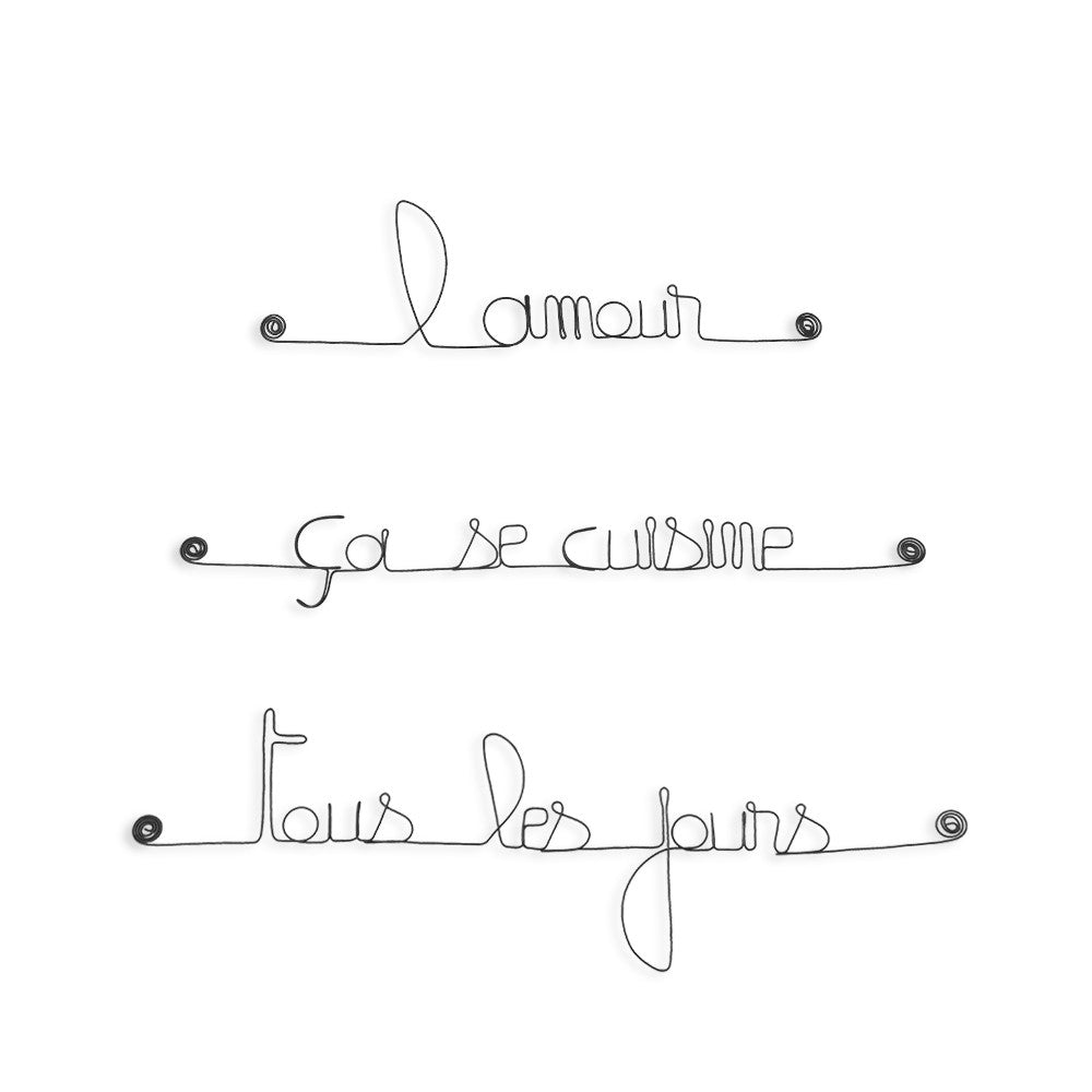 Wire quote "Love is cooked up every day" - to pin up - Wall art