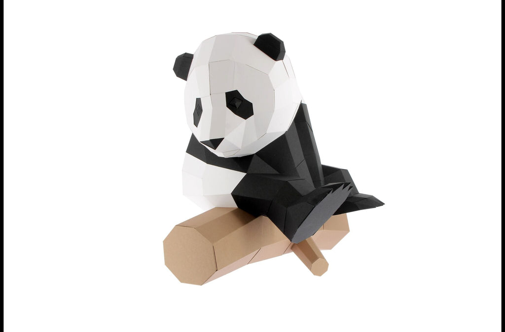 Petit panda sur branche en papier 3D