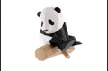 Petit panda sur branche en papier 3D