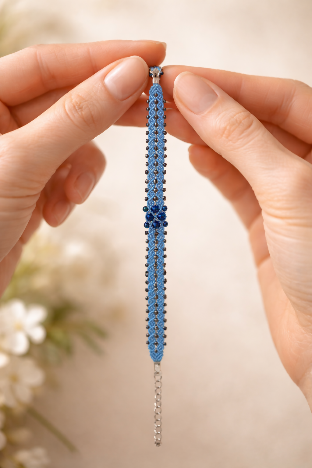 183b wide bead bracelet