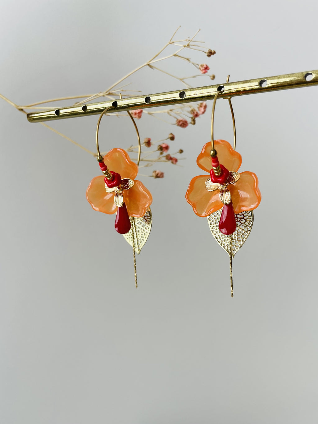 Créoles "Orchidées 3 pétales" corail et rouge