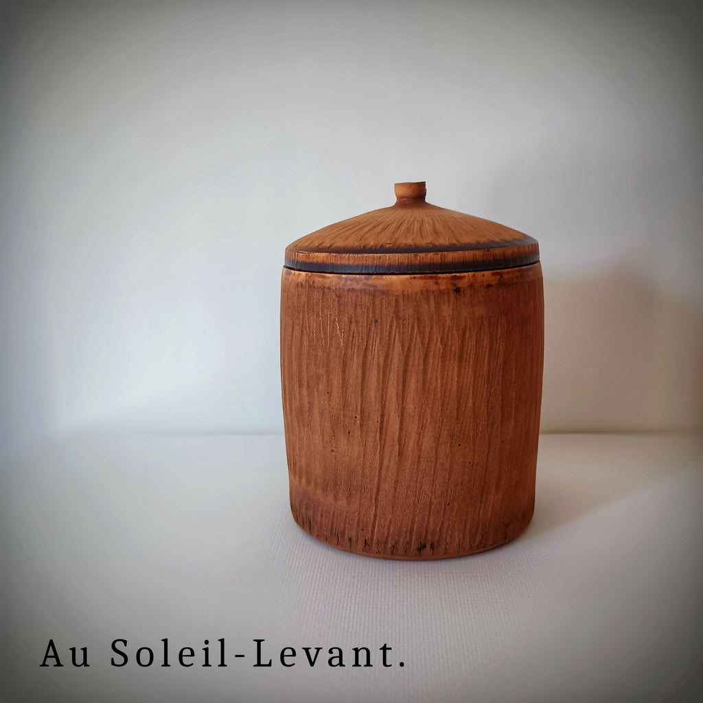 Boite Au Soleil-Levant