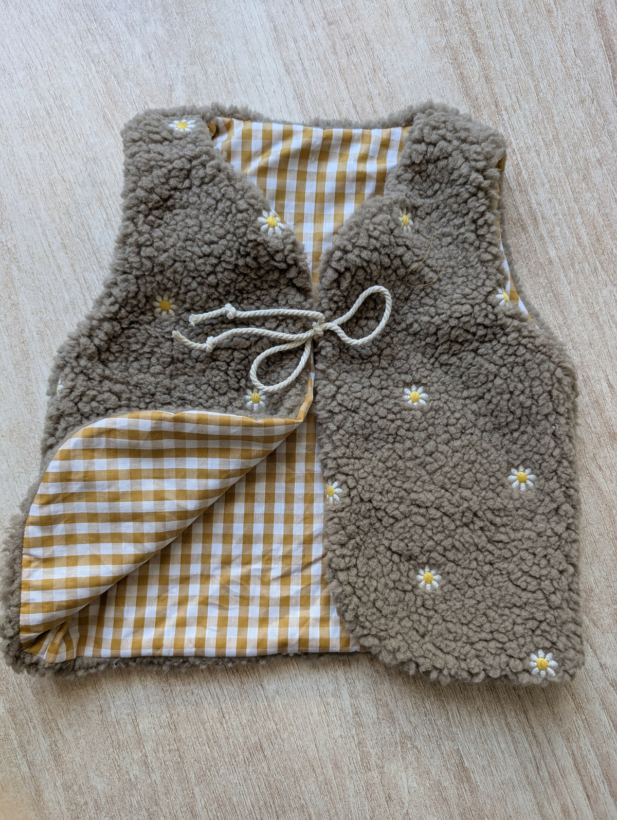 GILET DE BERGER 4-6 Ans SHERPA FLEURS VICHY JAUNE