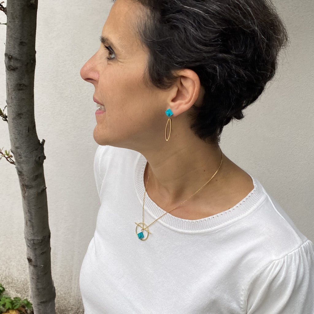 Collier géométrique avec une brique Lego - Les Astucieuses
