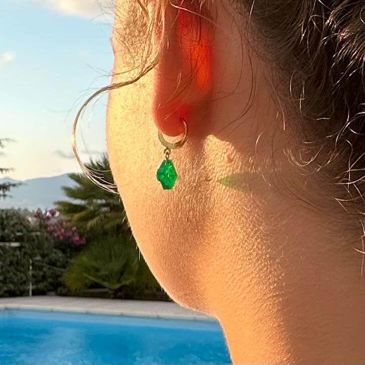 Mini boucles d'oreilles Dormeuses en acier inoxydable avec une brique de Lego®