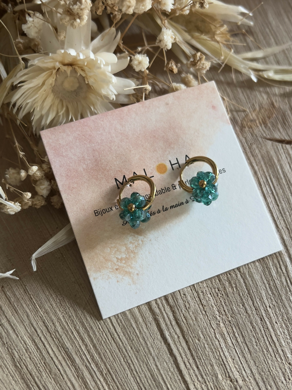 Créoles fleurs vertes en verre