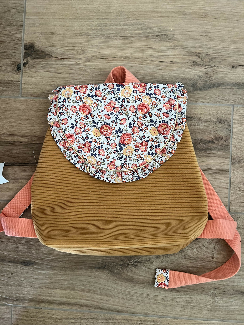 Ruffle Bag