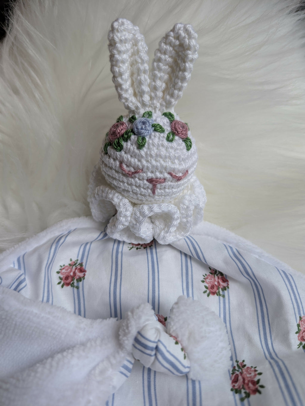 DOUDOU LAPIN BLANC FLEURS SHABBY