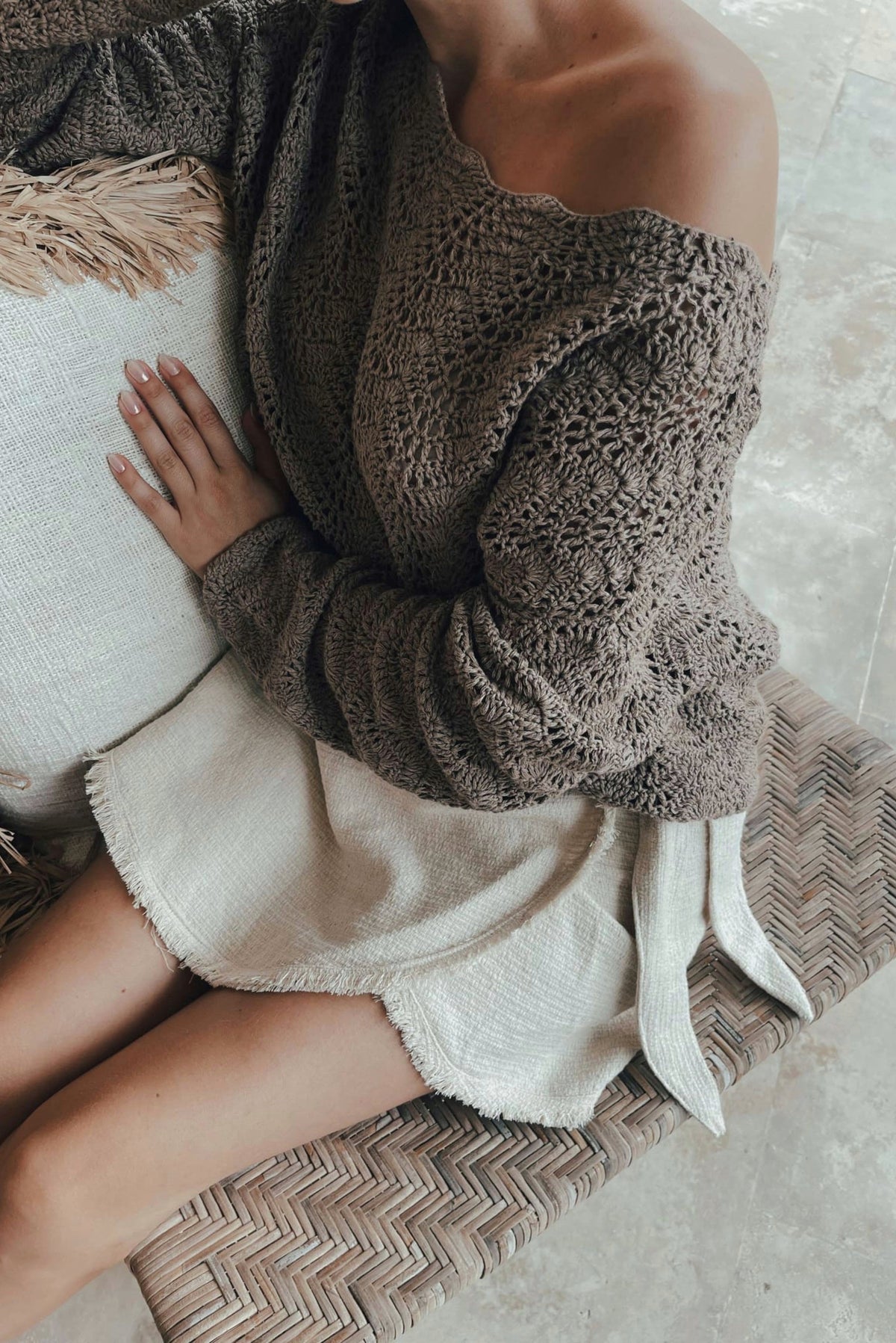 CROCHET SWEATER ~ BUNGA
