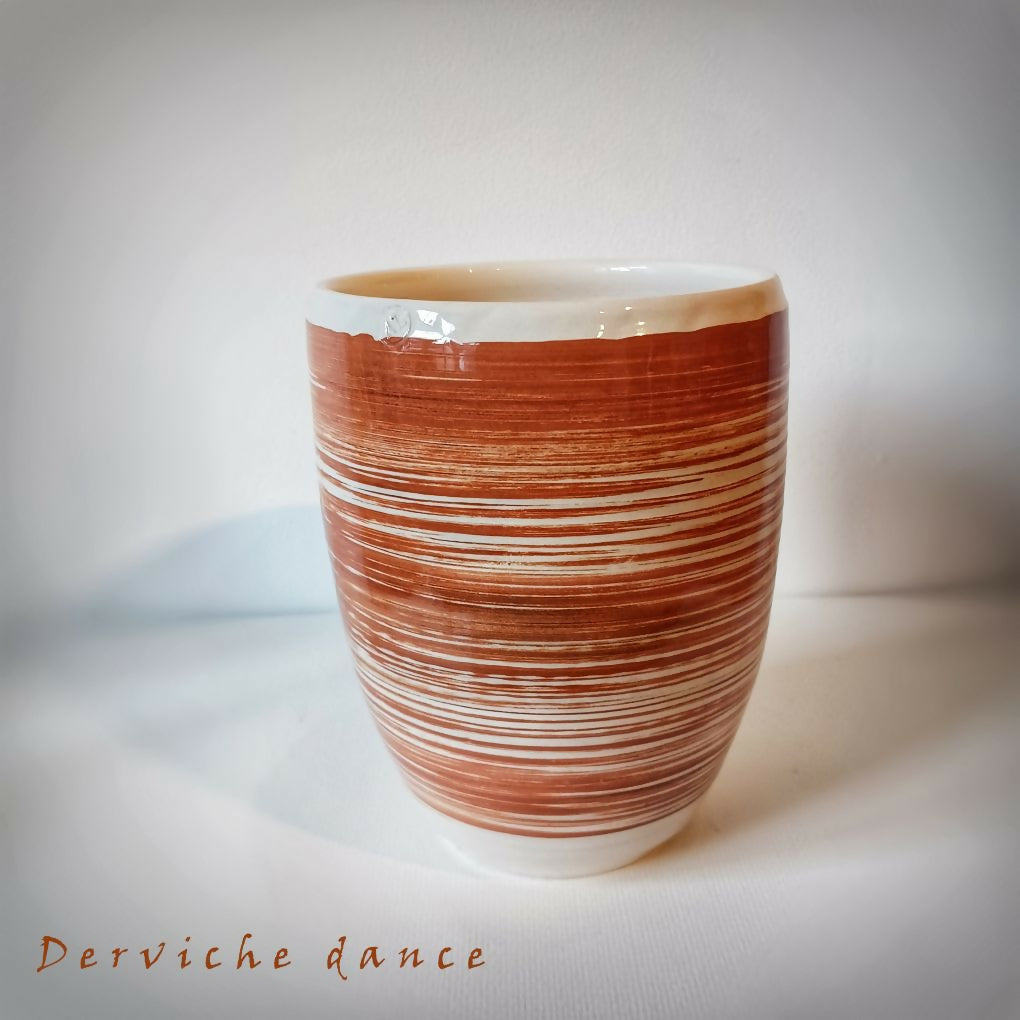 Vase Dervich dance