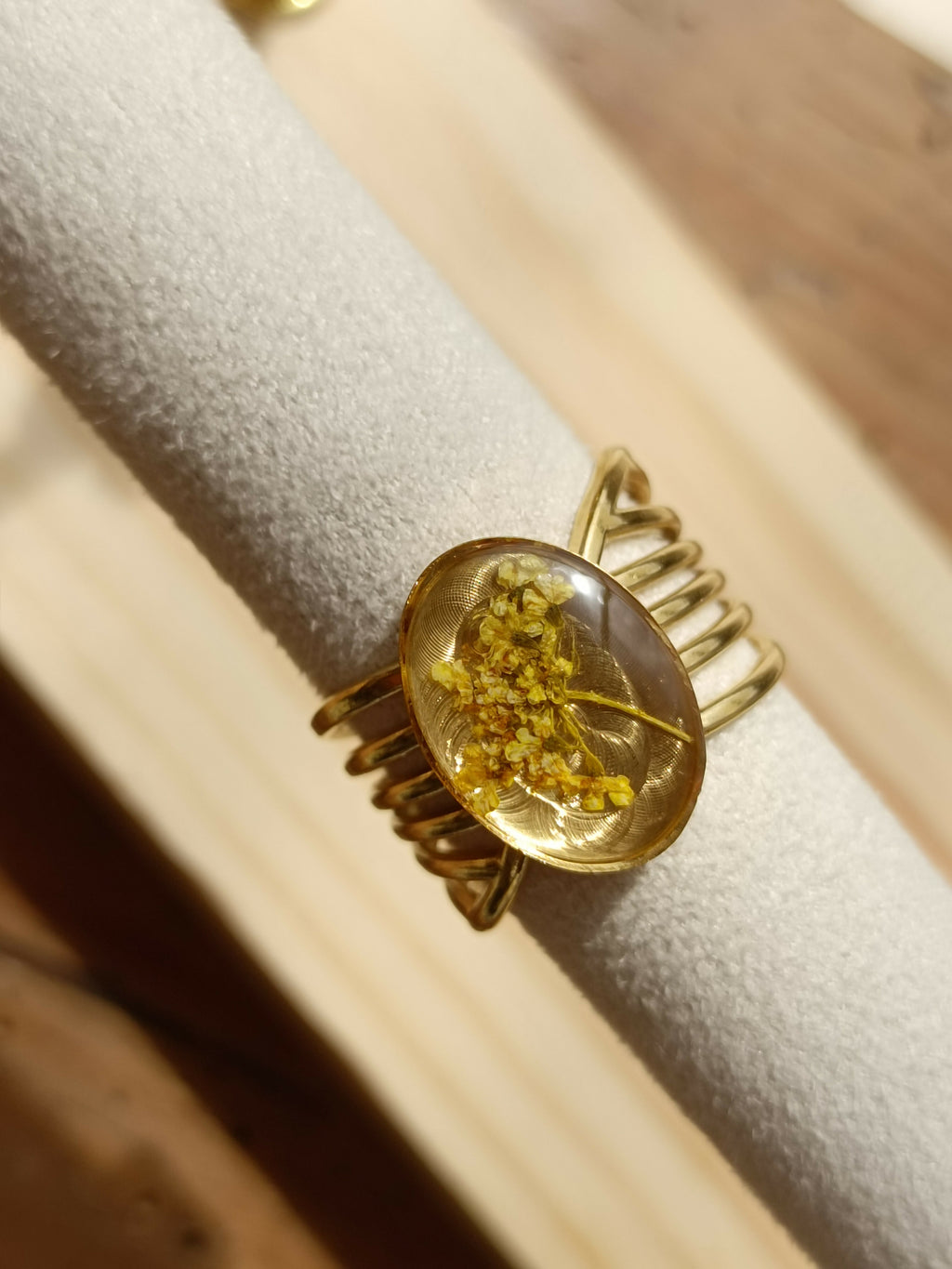 MEL/BLM Multi-Strand Wide Ring