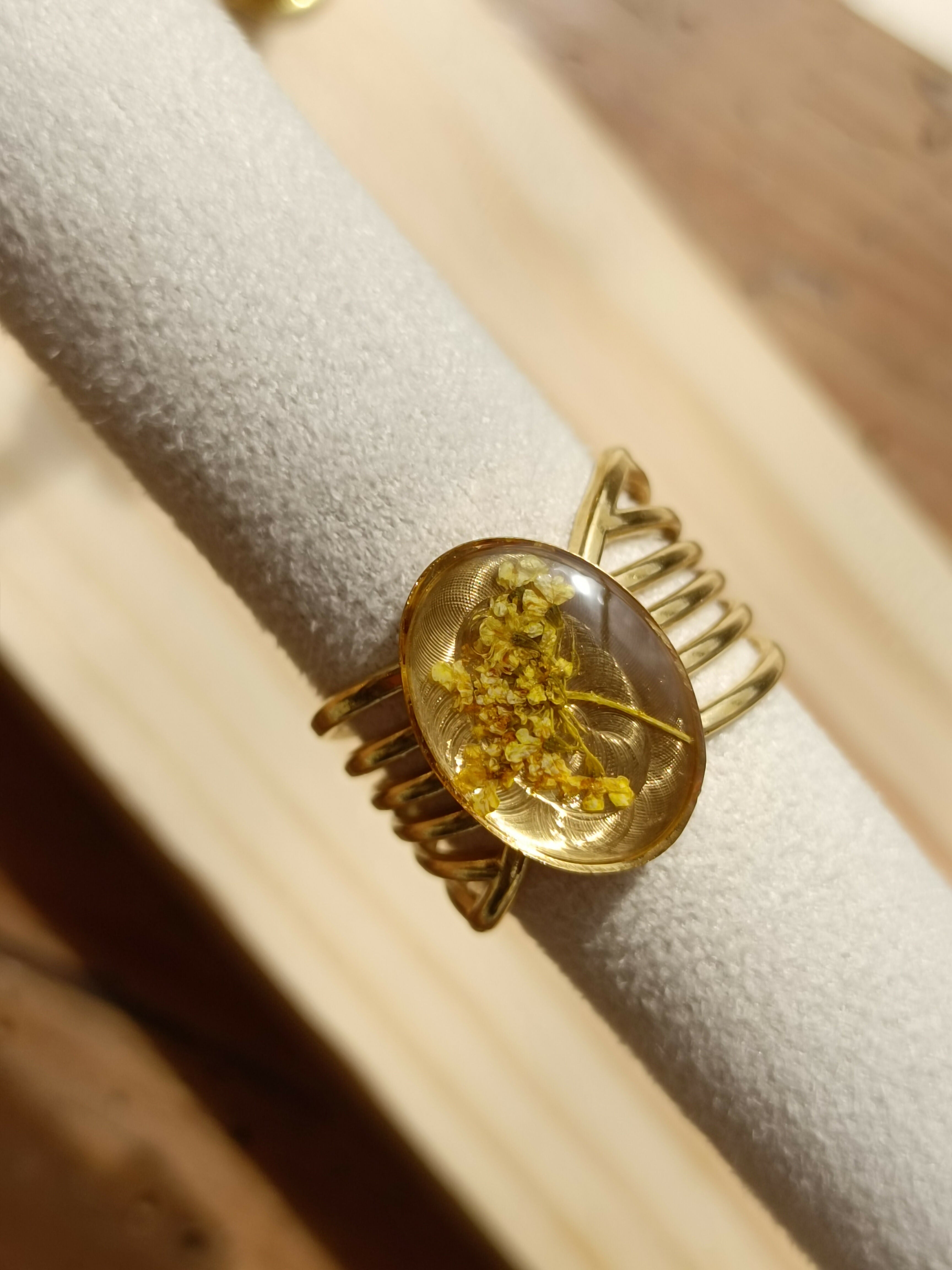 MEL/BLM Multi-Strand Wide Ring