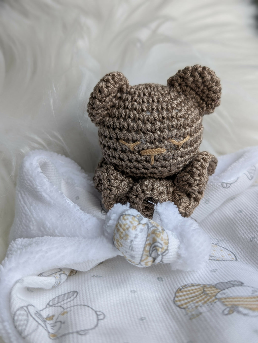 Doudou ourson marron