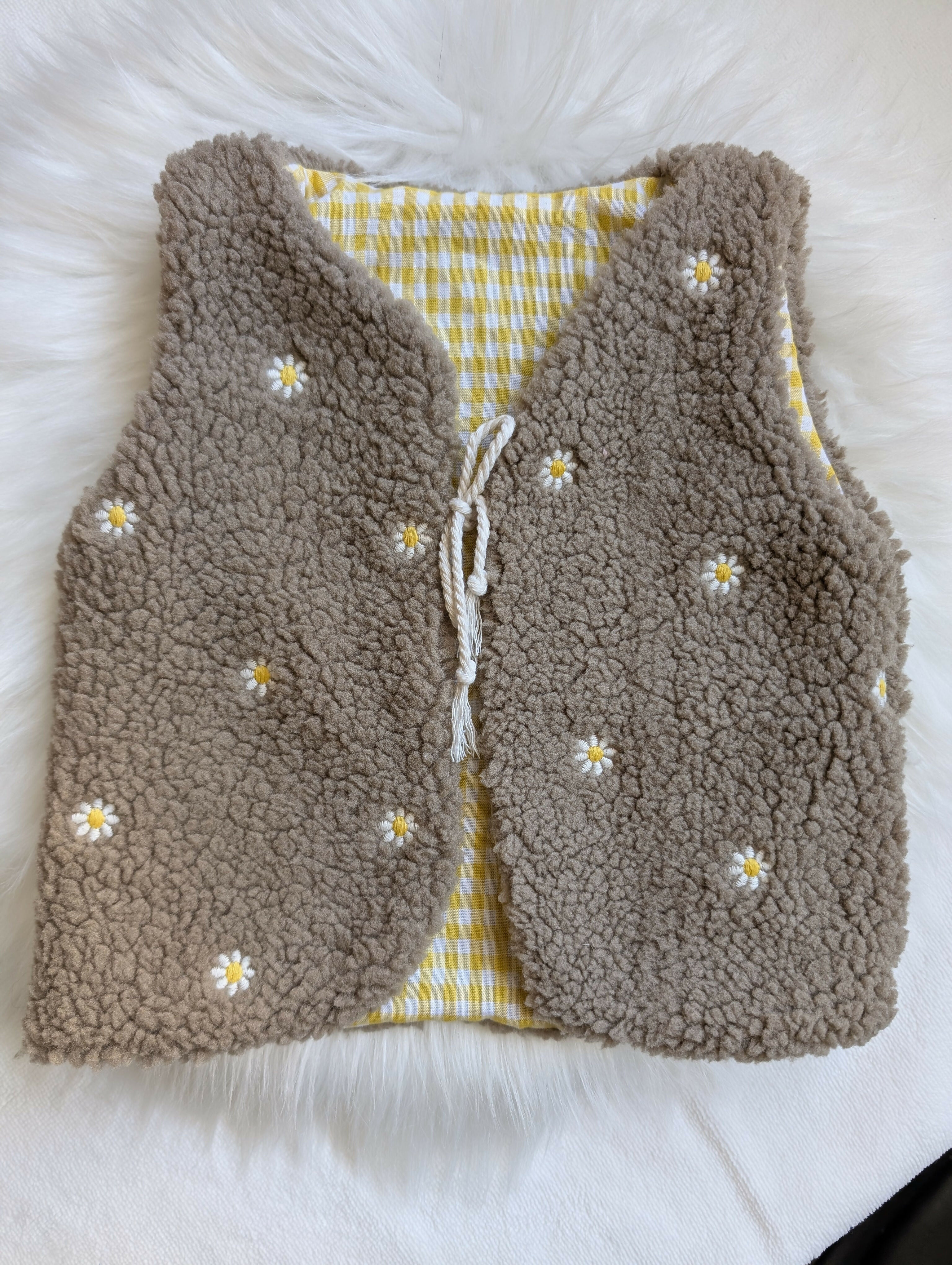 GILET DE BERGER 18 mois 3 ans SHERPA FLEURS VICHY JAUNE
