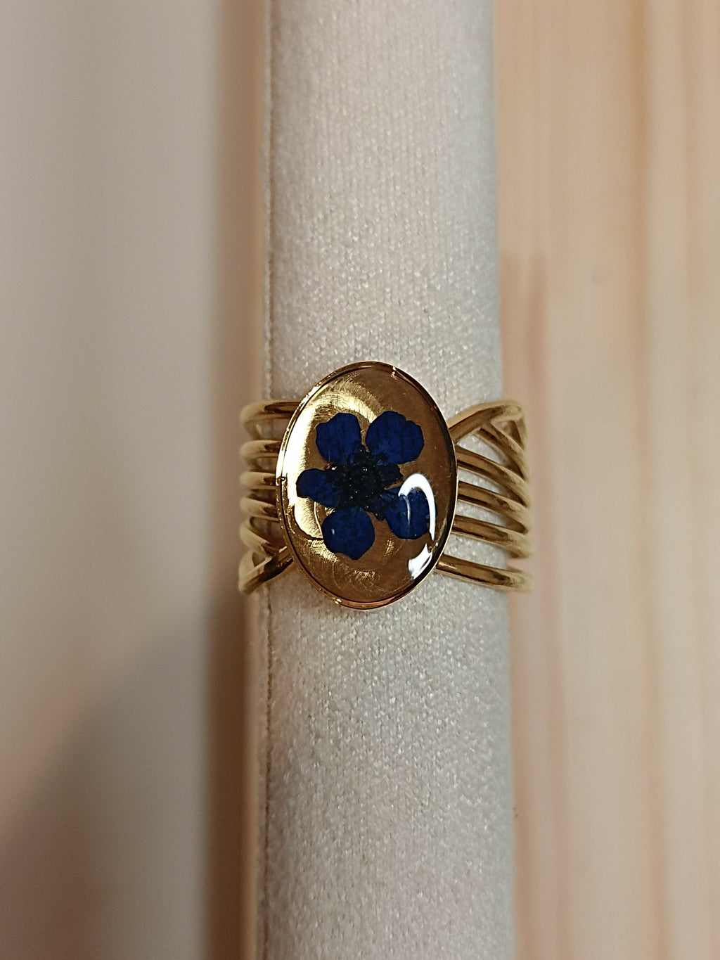 MEL/BLM Multi-Strand Wide Ring