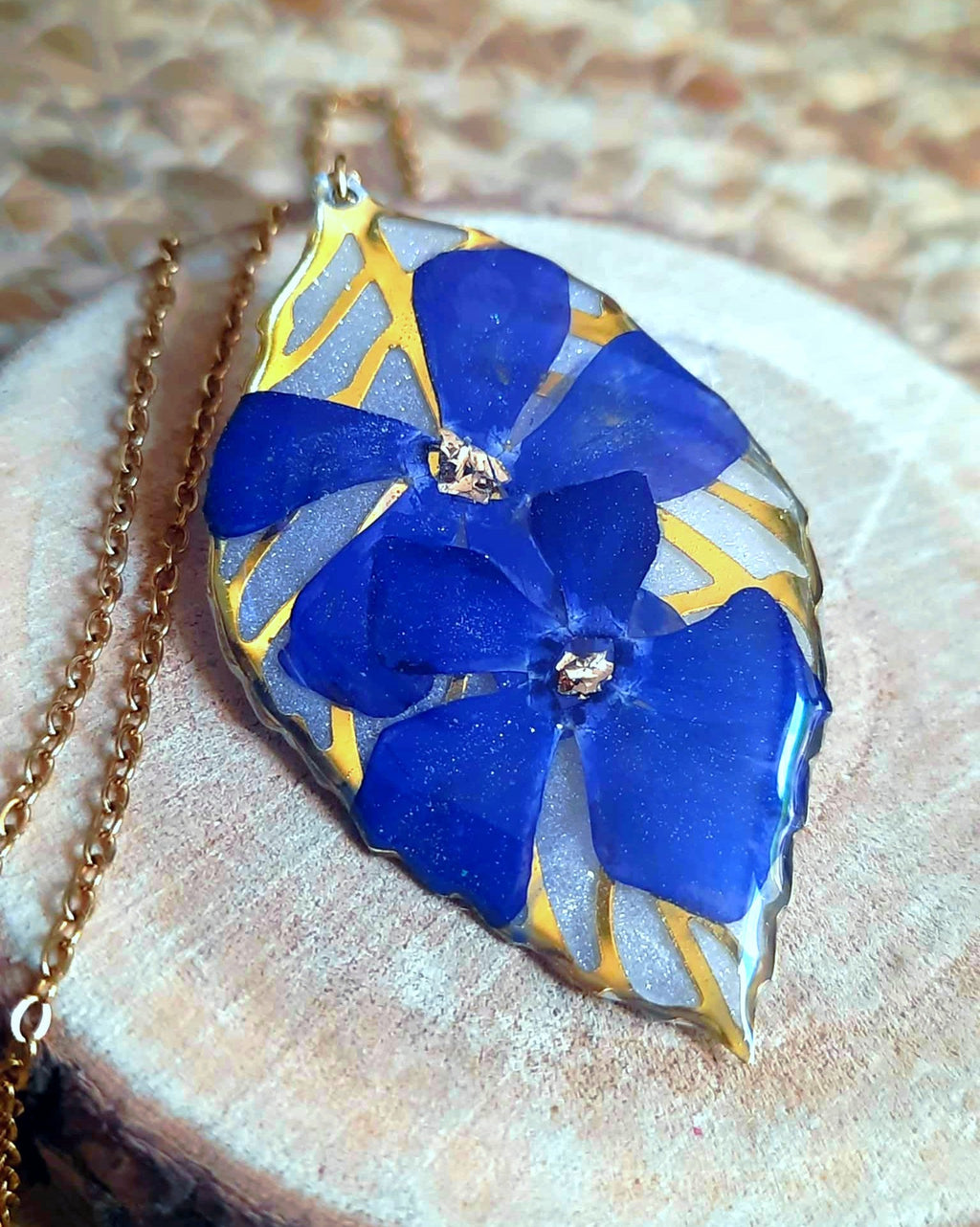 Collier, Periwinkle