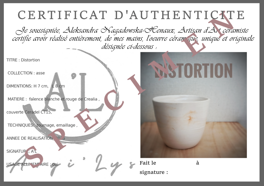 Tasse Distortion