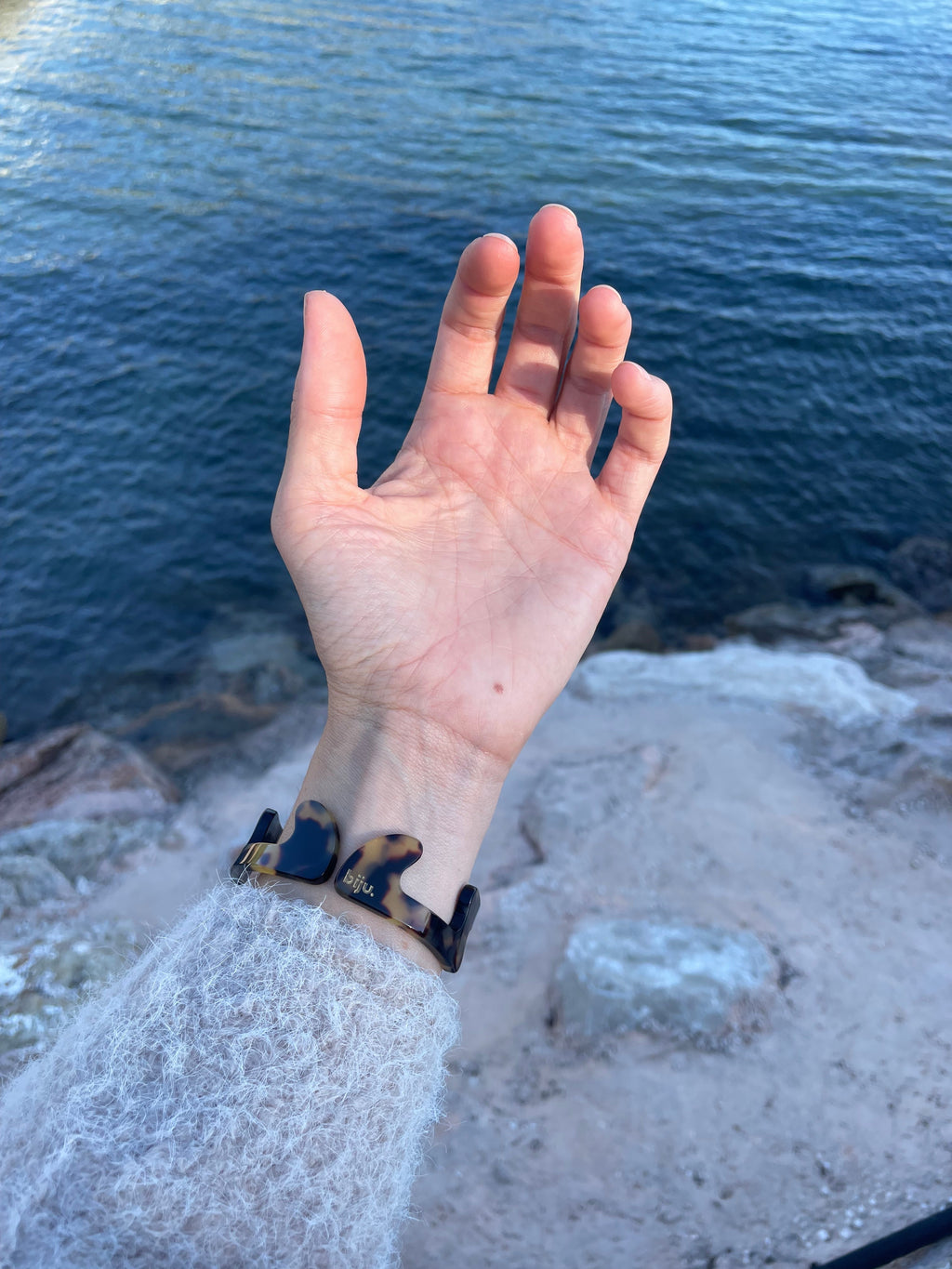Tokyo yellow tortoiseshell bracelet