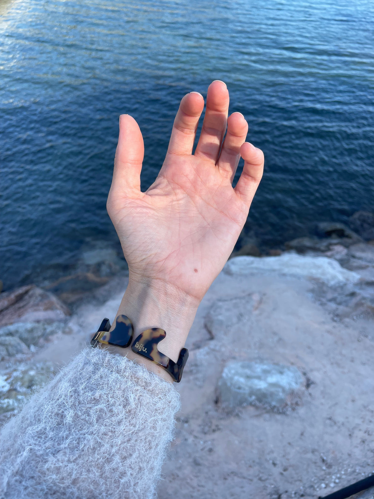 Tokyo yellow tortoiseshell bracelet