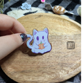 Pin's en bois artisanal Ghostly