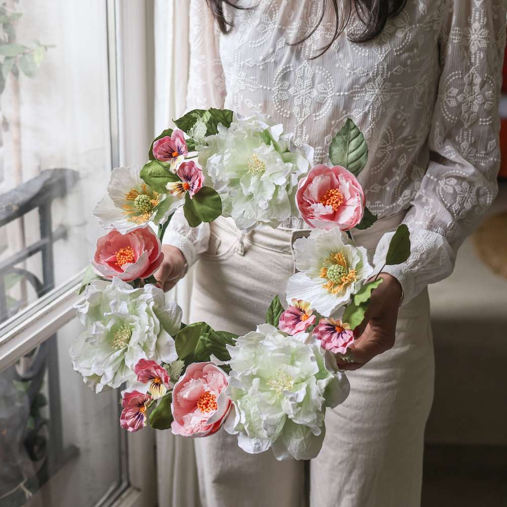 couronne-fleurs-papier-flowrette-rose-verte-blanche