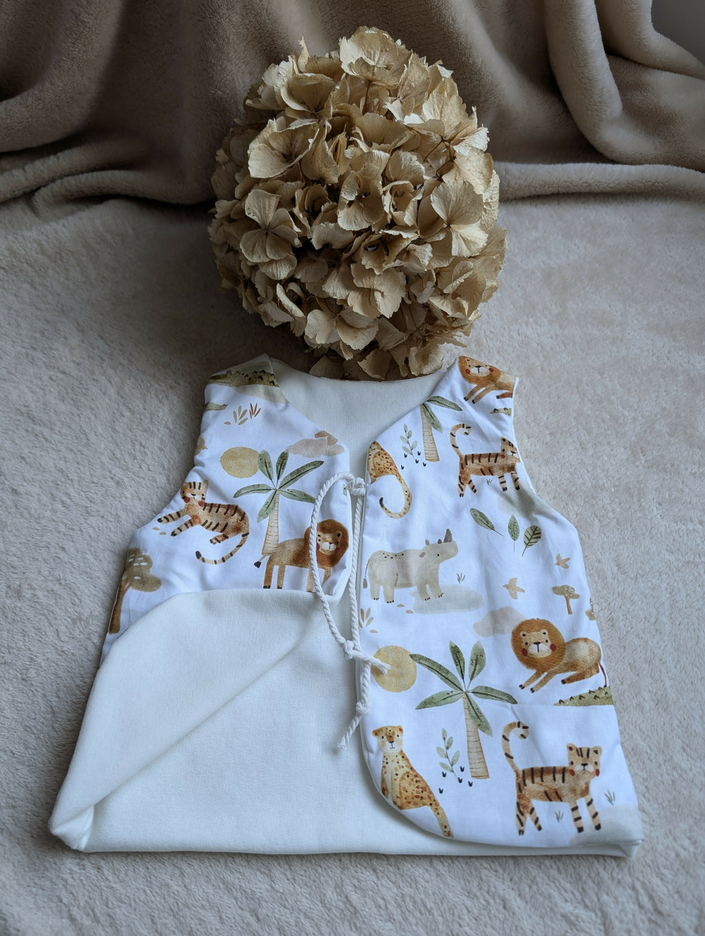SHEEPHERDER VEST SAVANNAH ANIMALS 18 MONTHS-3 YEARS