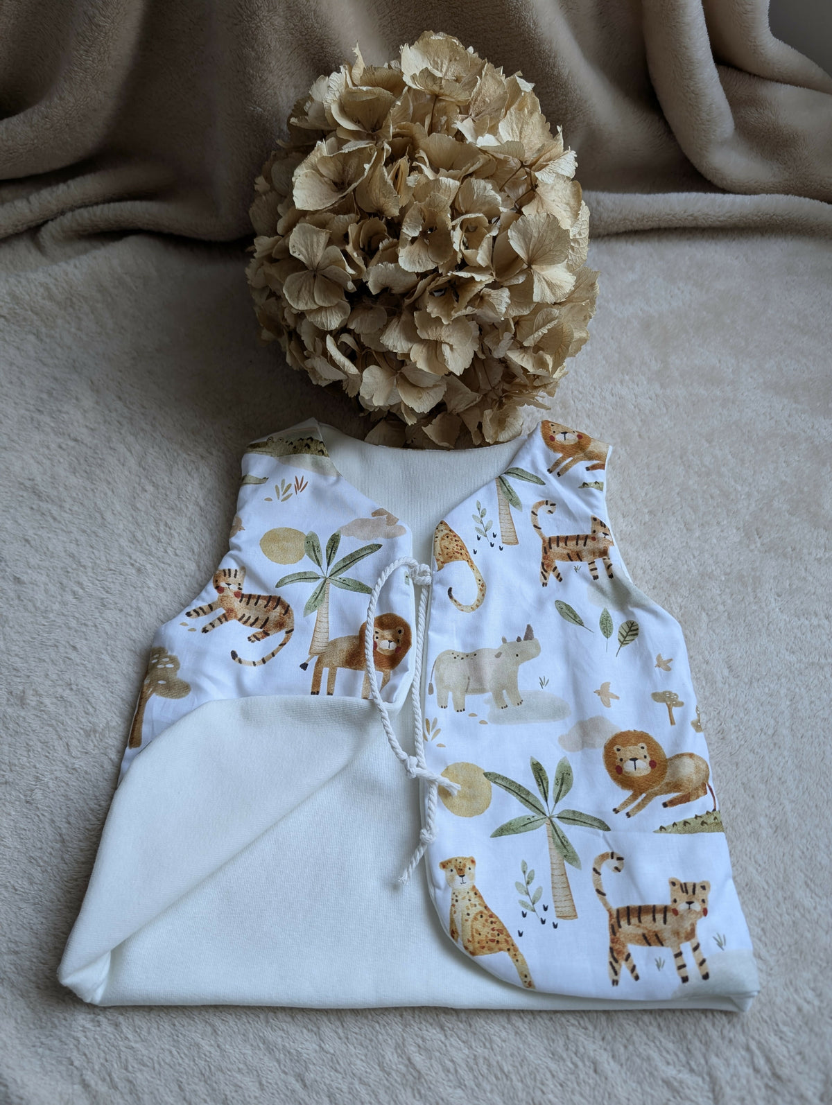 SHEEPHERDER VEST SAVANNAH ANIMALS 18 MONTHS-3 YEARS