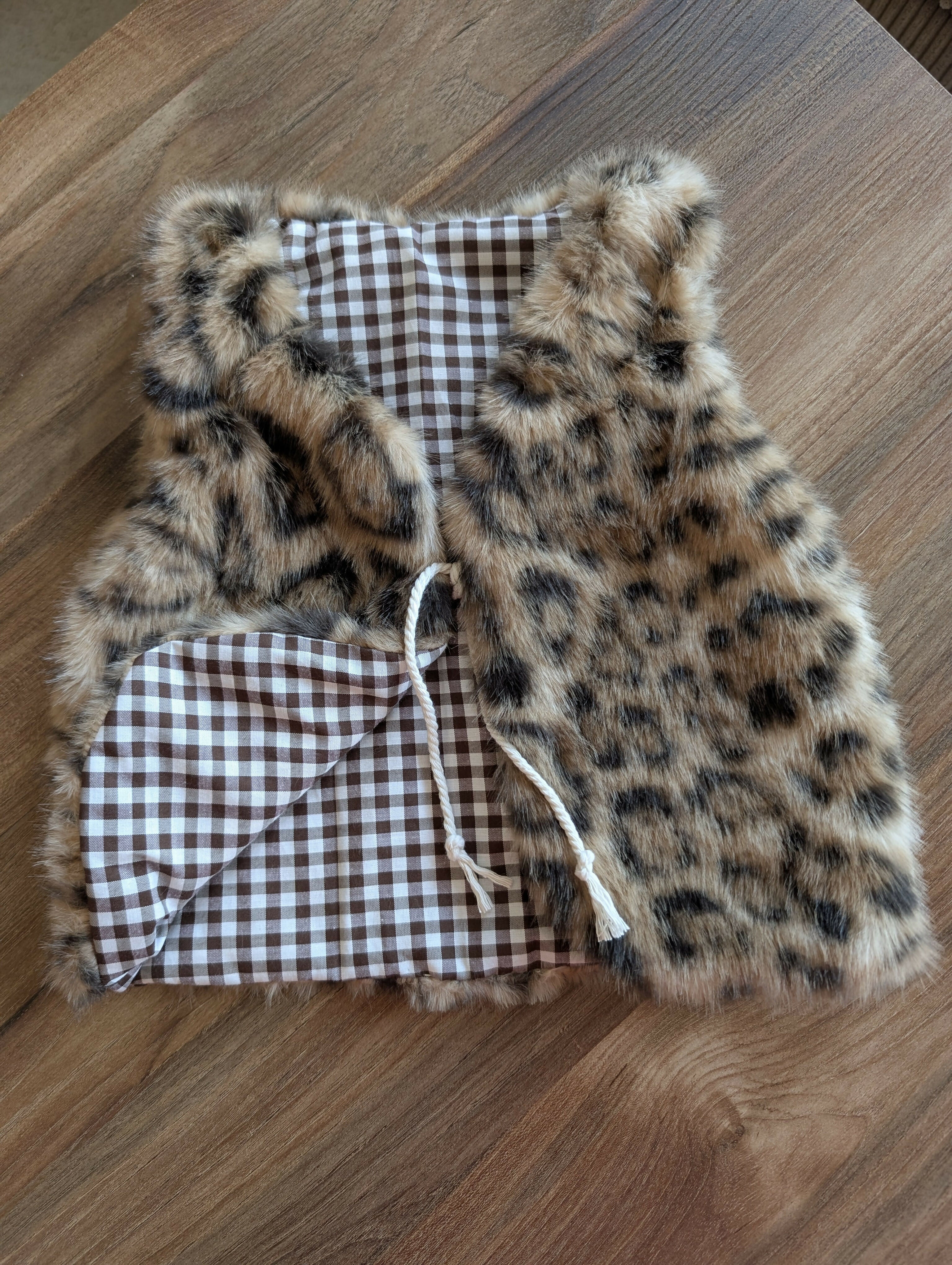 Gilet de berger réversible 18 mois 3 ans fourrure léopard vichy marron