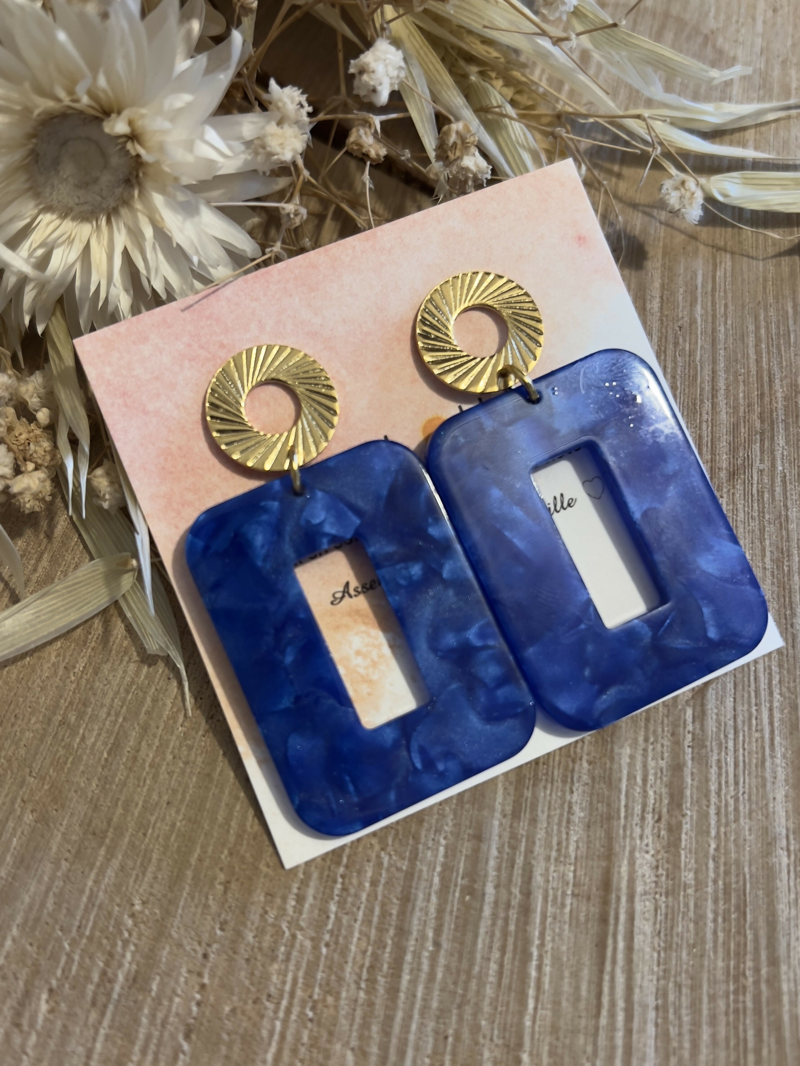 STRIPED CIRCLE EARRINGS + BLUE RECTANGLE