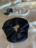Jean-Jean chouchou upcyclé velours noir Everlasting Clothe .jpeg