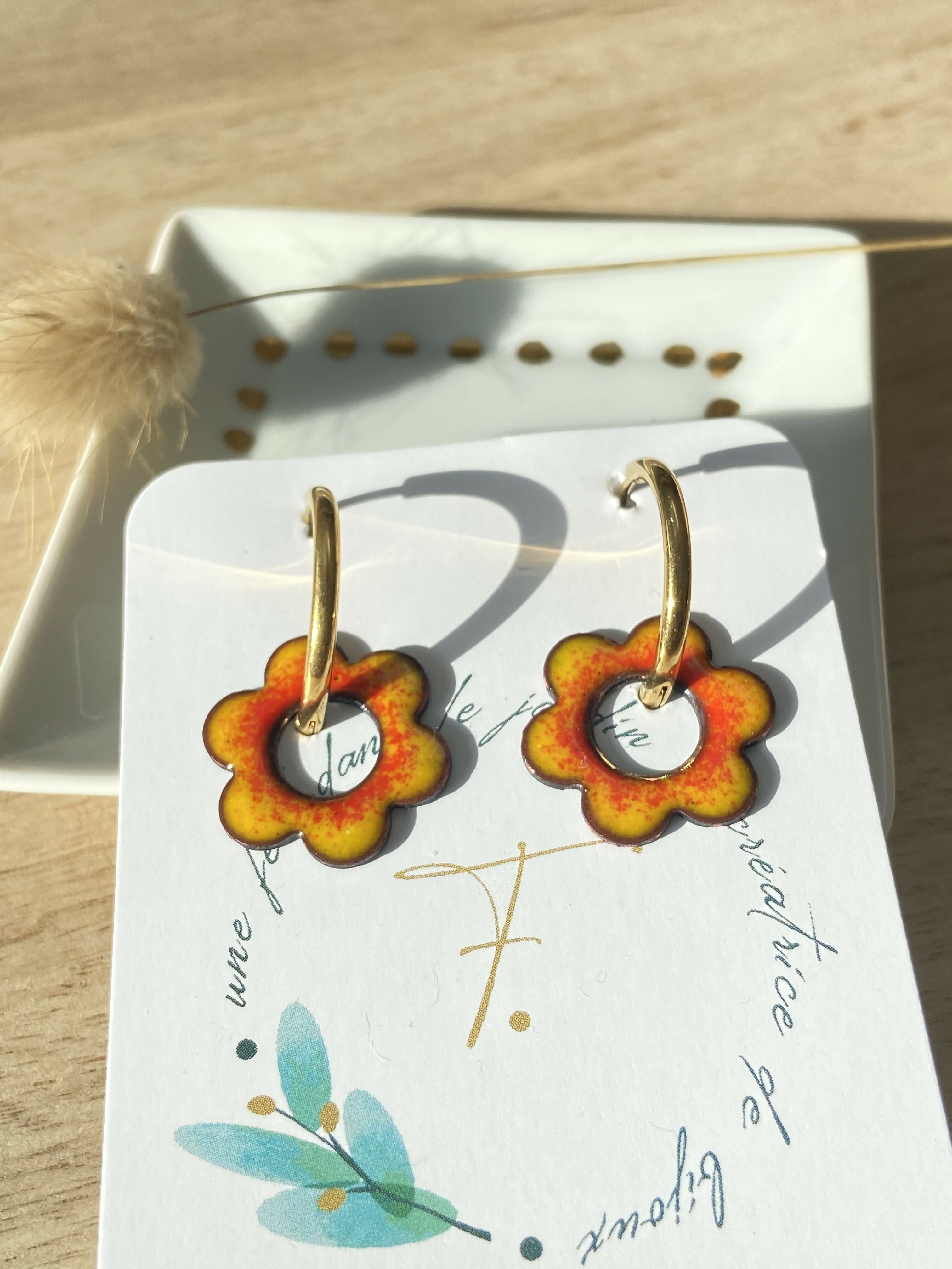 Boucles d'oreilles PAQUERETTE
