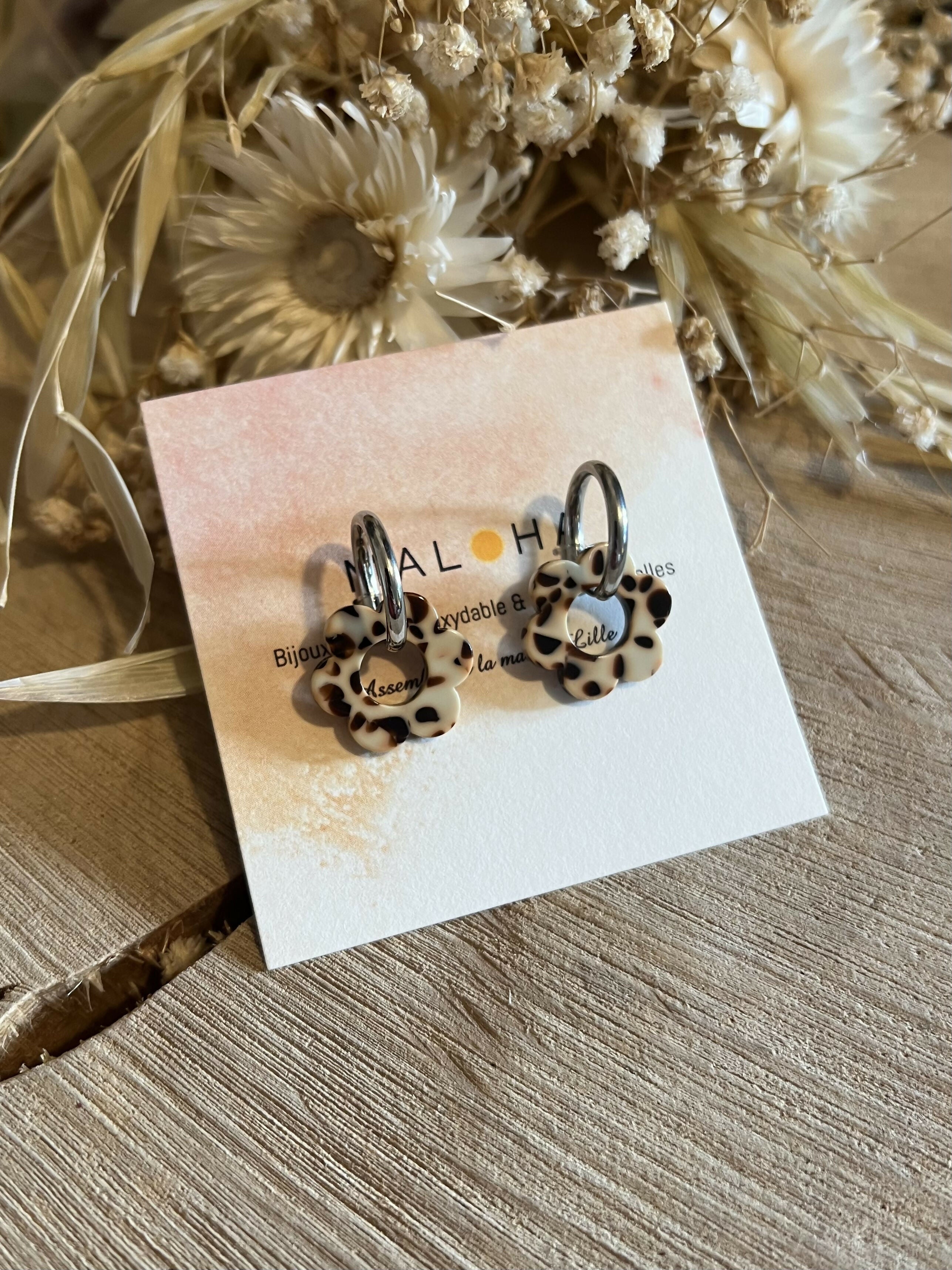Clip-on creole earrings, silver with beige and brown flowers