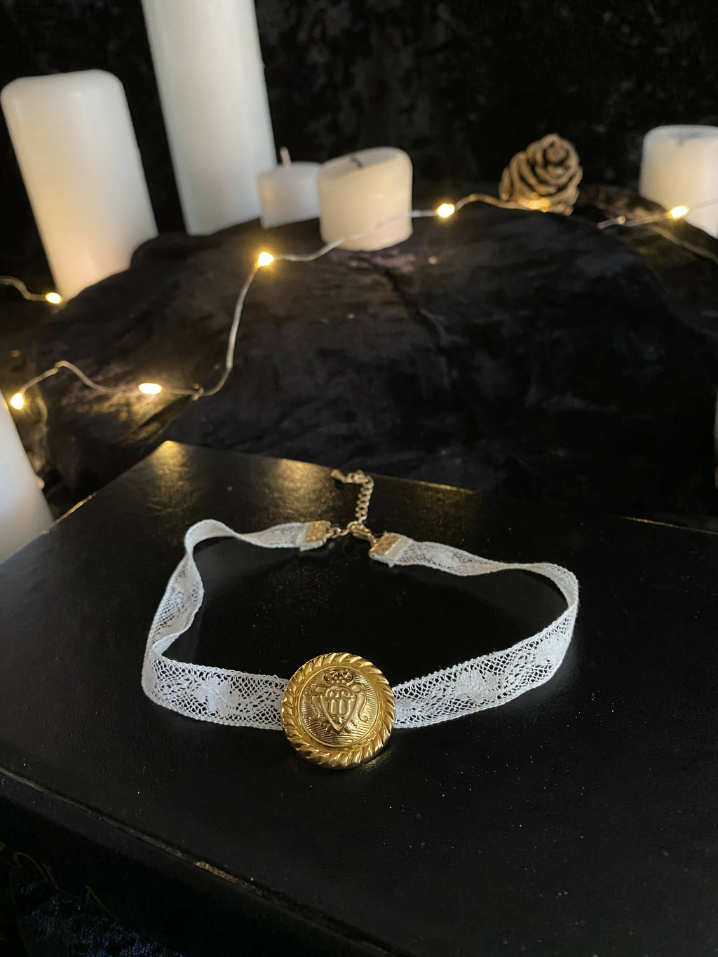 Collier choker/ras-de-cou dentelle Ivoire - Bouton Or