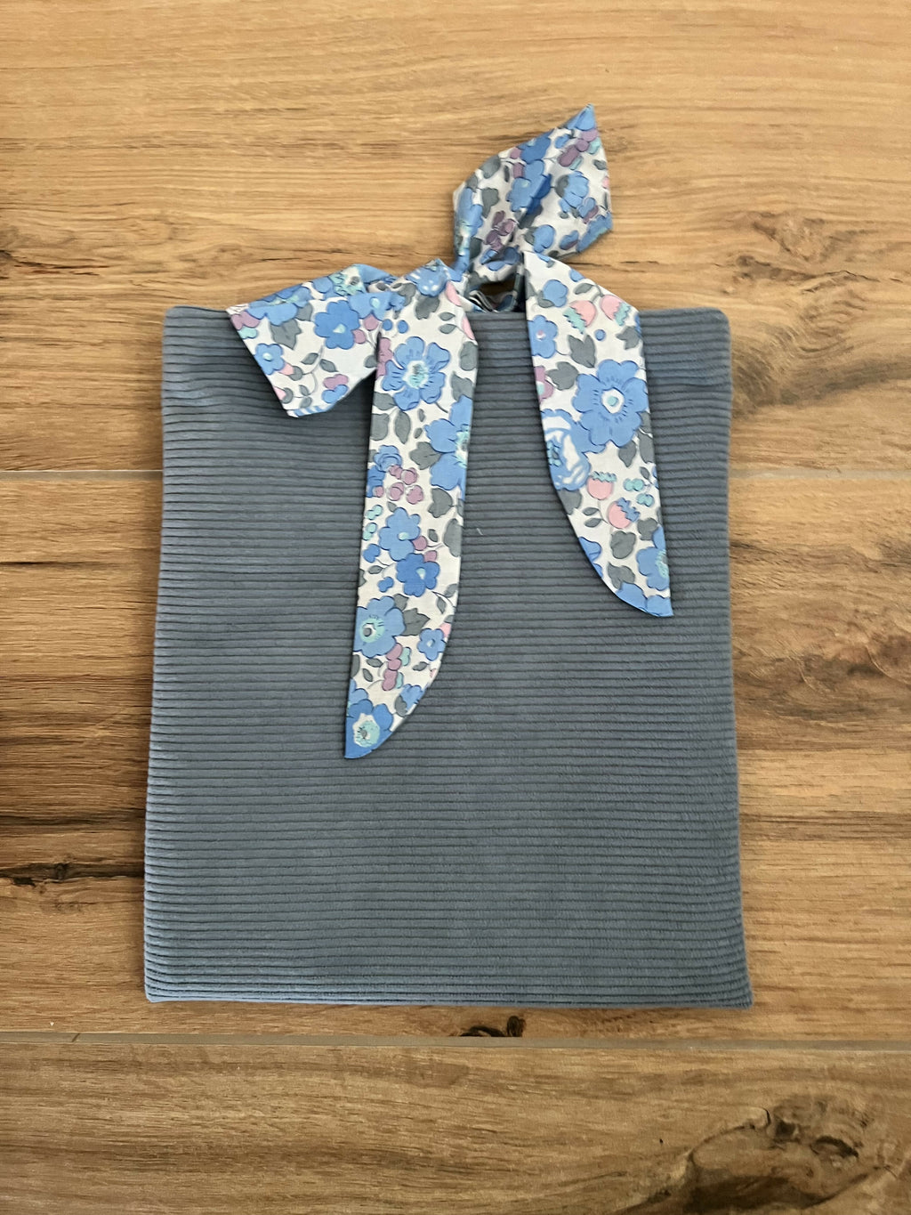 Book sleeve / Health record cover