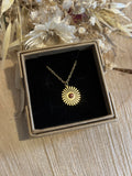 Collier soleil + perle marron brillante