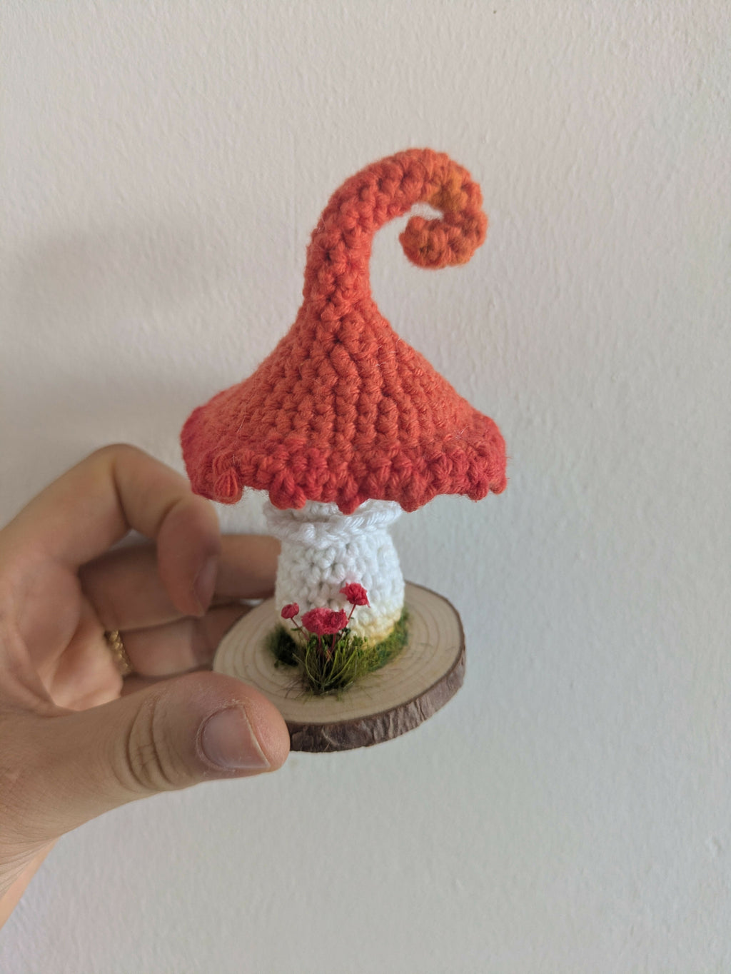 Champignon sur socle