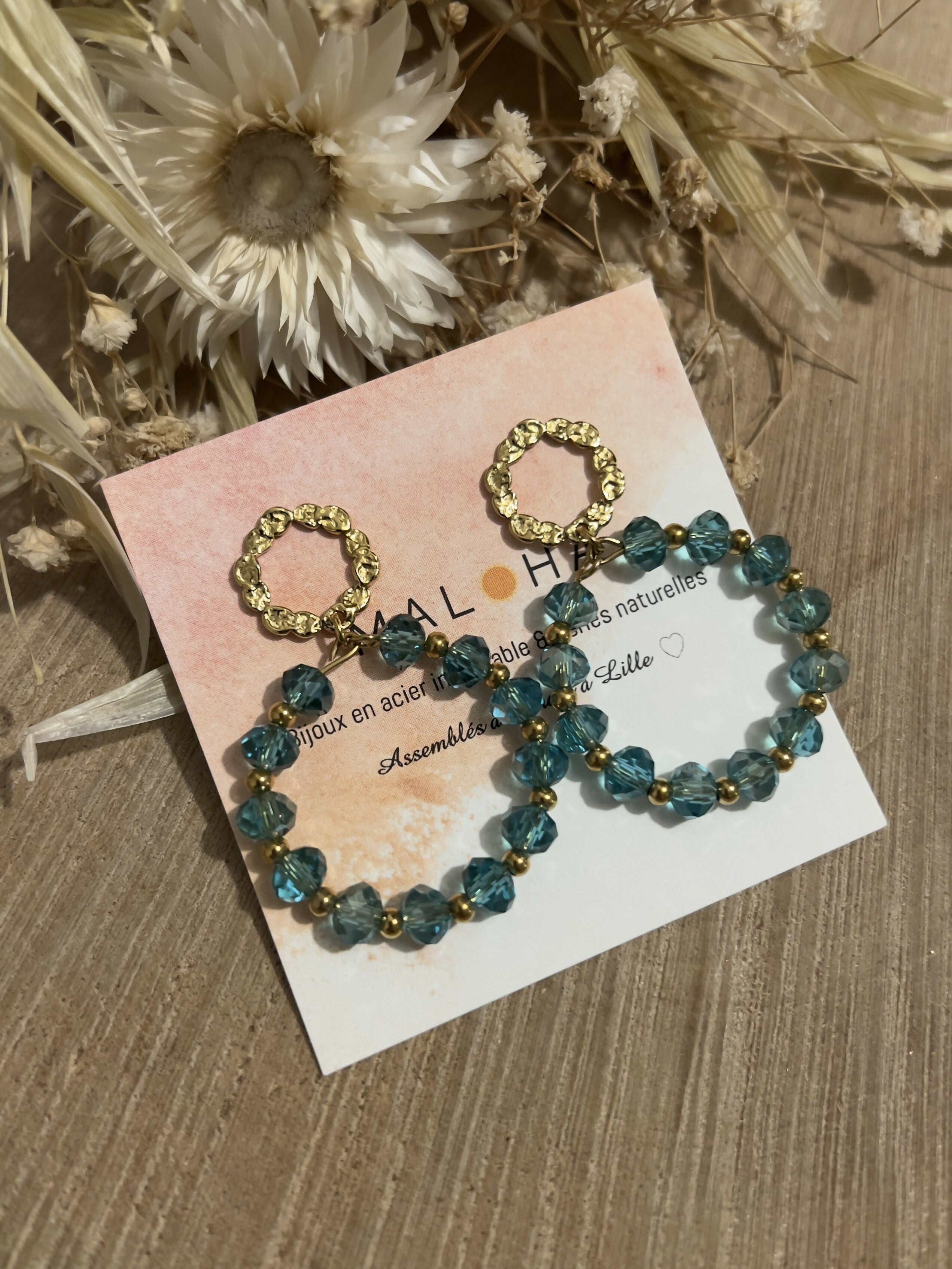 BO cercle martelé + perles verre vertes