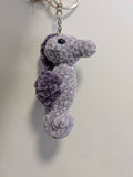 peluche décorative dinosaure vert